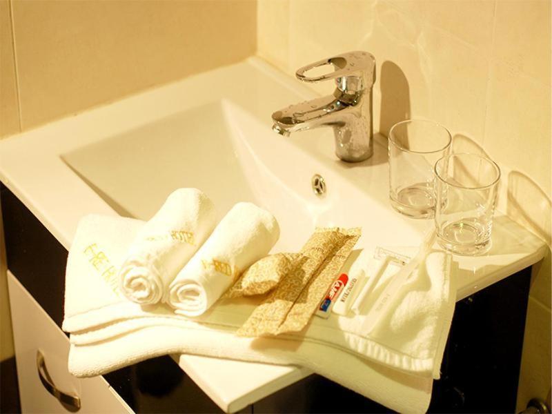 Ernes Hotel Perai Extérieur photo