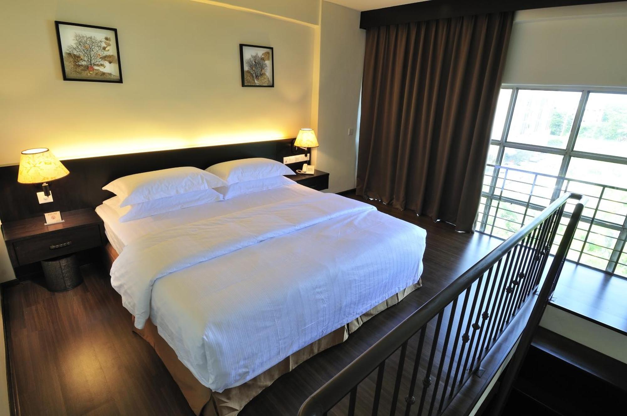 Ernes Hotel Perai Extérieur photo